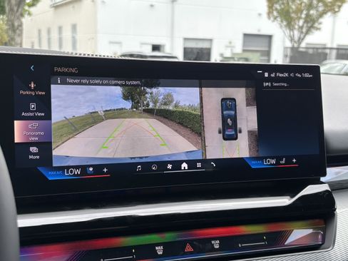 Used 2026 BMW i5 eDrive40 w/ M Sport Package image 28