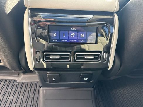 Used 2026 Lincoln Aviator Reserve AWD/4WD image 20