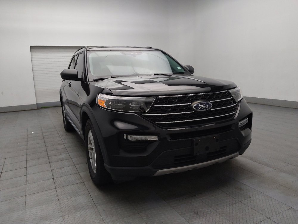 Used 2024 Ford Explorer XLT w/ Equipment Group 202A RWD image 13