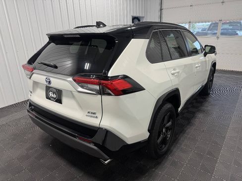 Used 2019 Toyota RAV4 XSE AWD/4WD image 3