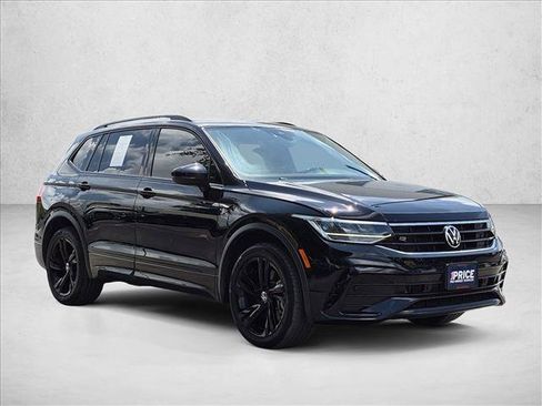 Used 2023 Volkswagen Tiguan SE R-Line FWD image 3