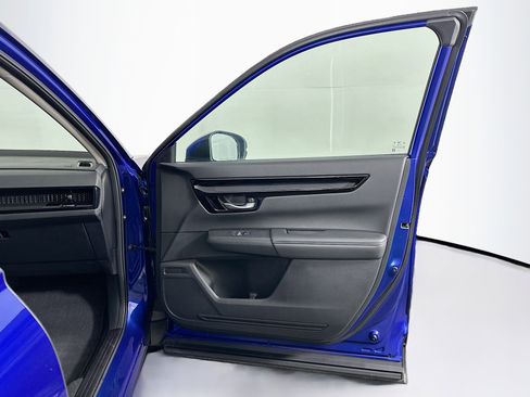 Used 2025 Honda CR-V EX-L image 32