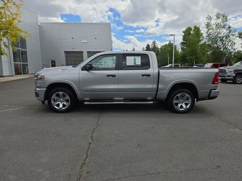 Used 2025 RAM 1500 Big Horn AWD/4WD image 2