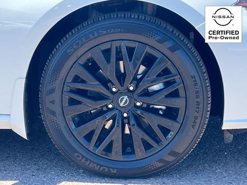 Certified 2025 Nissan Altima 2.5 SV w/ SV Special Edition Package FWD image 8