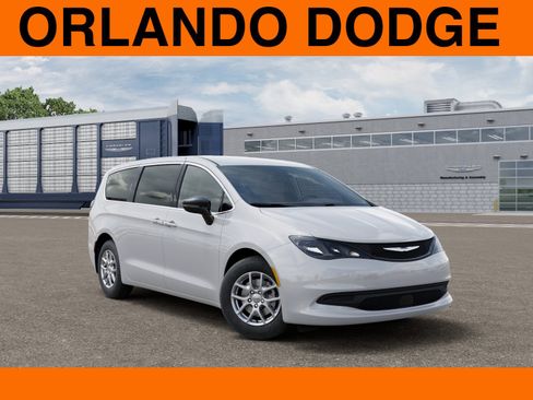 New 2026 Chrysler Voyager LX FWD image 5