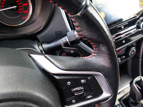 Used 2020 Subaru Impreza 2.0i Sport image 38