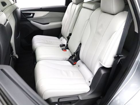 Used 2024 Acura MDX SH-AWD w/ Technology Package image 10
