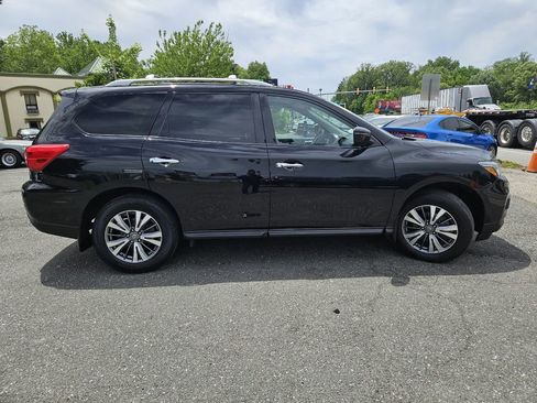 Used 2020 Nissan Pathfinder S AWD/4WD image 7