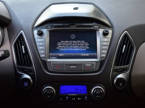 Used 2014 Hyundai Tucson Limited w/ Technology Package 02 AWD/4WD image 26