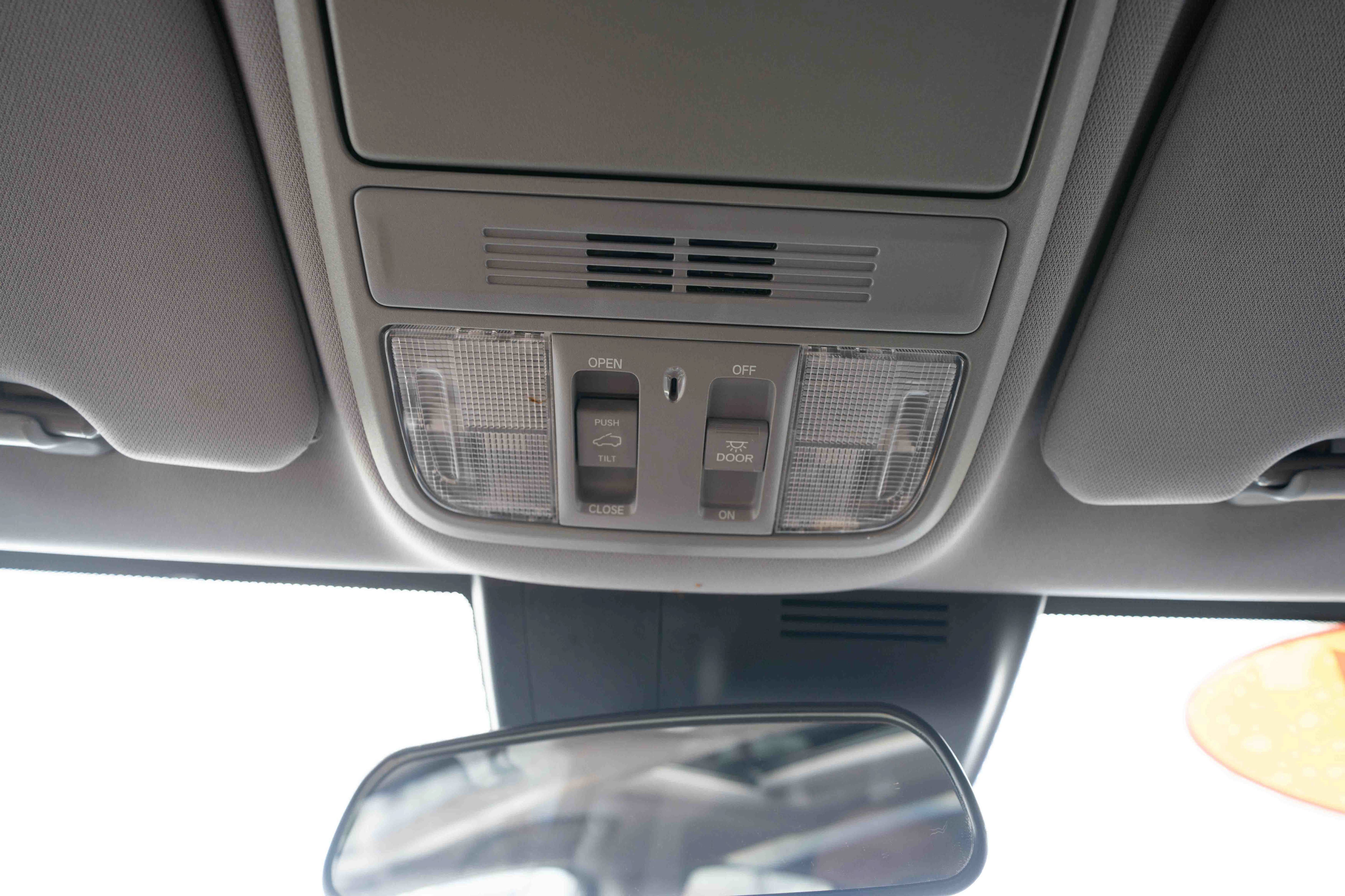 Used 2021 Honda CR-V EX image 18