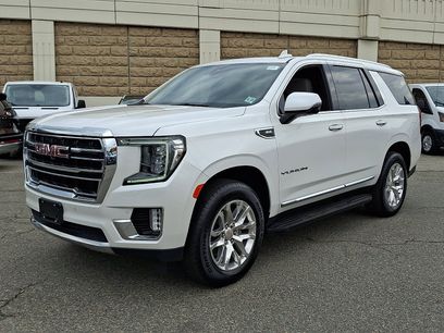 Used 2022 GMC Yukon SLT w/ SLT Premium Package