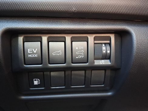 New 2026 Subaru Forester Touring AWD/4WD image 18