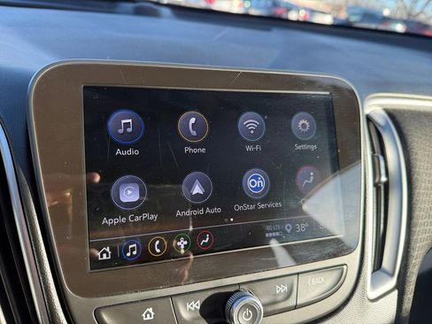 Used 2024 Chevrolet Malibu LT image 17