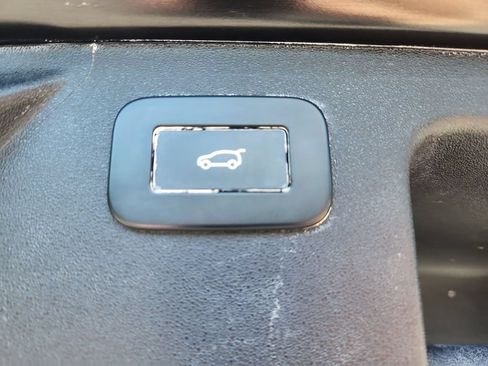 Used 2023 Land Rover Discovery Sport S AWD/4WD image 14