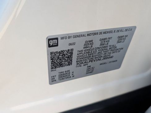 Used 2022 GMC Terrain SLT w/ Infotainment Package II image 36