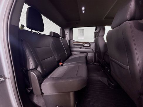 Used 2023 Chevrolet Silverado 1500 LT image 27