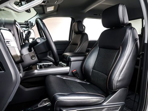 Used 2023 Ford F350 Lariat w/ Camper Package image 18