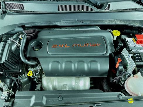 Used 2022 Jeep Compass Trailhawk image 37