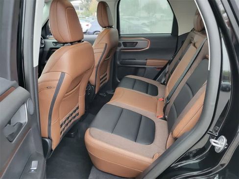 Used 2025 Ford Bronco Sport Outer Banks w/ Outer Banks Tech Package+ image 11