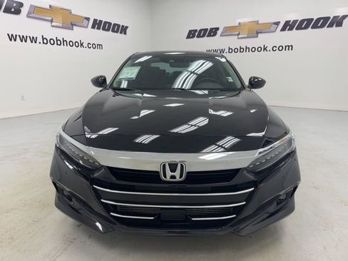 Used 2021 Honda Accord EX-L image 2