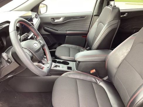 Used 2024 Ford Escape ST-Line w/ Tech Pack #1 image 33