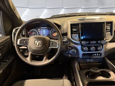 New 2026 RAM 1500 Express AWD/4WD image 10
