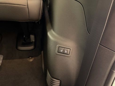 New 2026 Jeep Grand Wagoneer Limited image 33