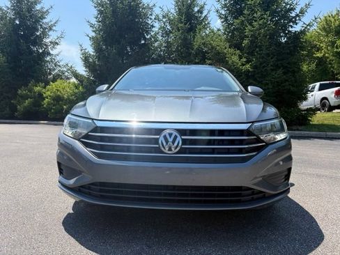 Used 2020 Volkswagen Jetta SE w/ SE Cold Weather Package FWD image 10