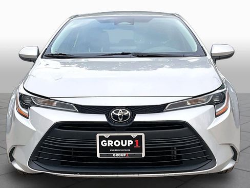 Used 2024 Toyota Corolla LE FWD image 4
