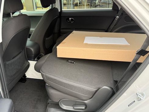 New 2026 Hyundai Ioniq 5 SE image 12