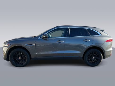 Used 2017 Jaguar F-PACE Prestige image 6