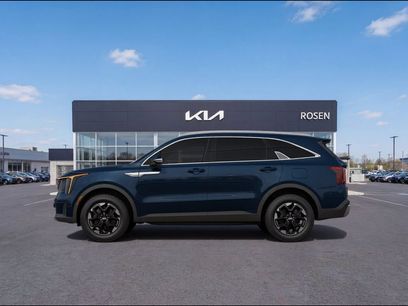 New 2026 Kia Sorento S w/ S Panoramic Sunroof Package