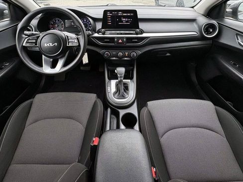 Certified 2023 Kia Forte LXS FWD image 19