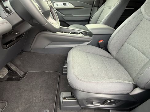 New 2026 Ford Explorer Active image 20