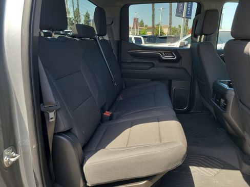 Used 2026 Chevrolet Silverado 1500 RST w/ Z71 Off-Road Package AWD/4WD image 21