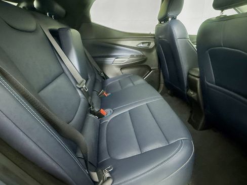 Used 2023 Chevrolet Bolt EUV Premier w/ Sun & Sound Package image 33