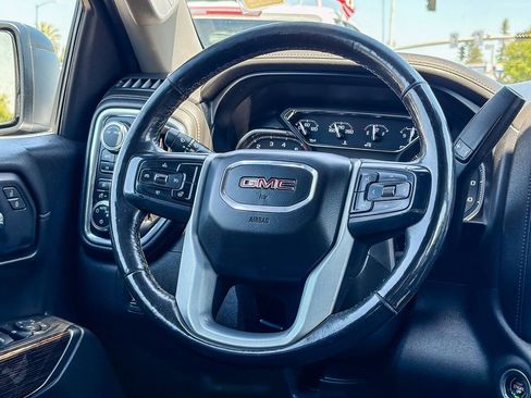 Used 2021 GMC Sierra 1500 Elevation w/ LPO, Elevation Black Package AWD/4WD image 21