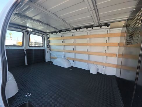 Used 2024 Chevrolet Express 2500 w/ Driver Convenience Package RWD image 19
