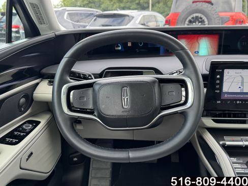 Used 2026 Lincoln Nautilus Premier w/ Equipment Group 102A AWD/4WD image 16