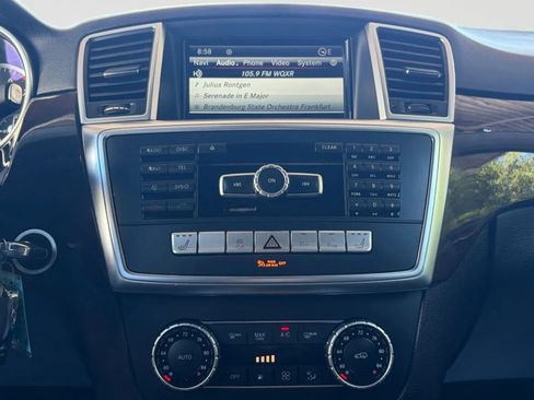 Used 2014 Mercedes-Benz ML 350 4MATIC image 23