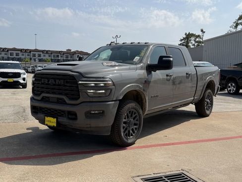 New 2026 RAM 2500 Limited AWD/4WD image 4