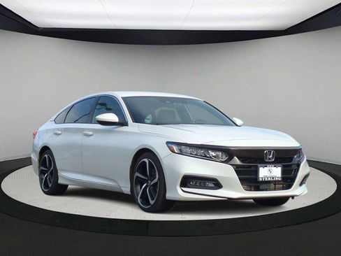 Used 2020 Honda Accord Sport image 2