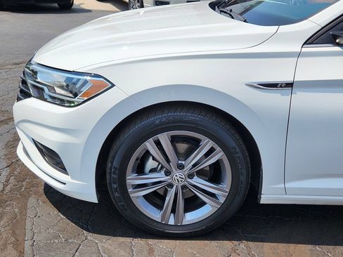 Used 2021 Volkswagen Jetta R-Line FWD image 11