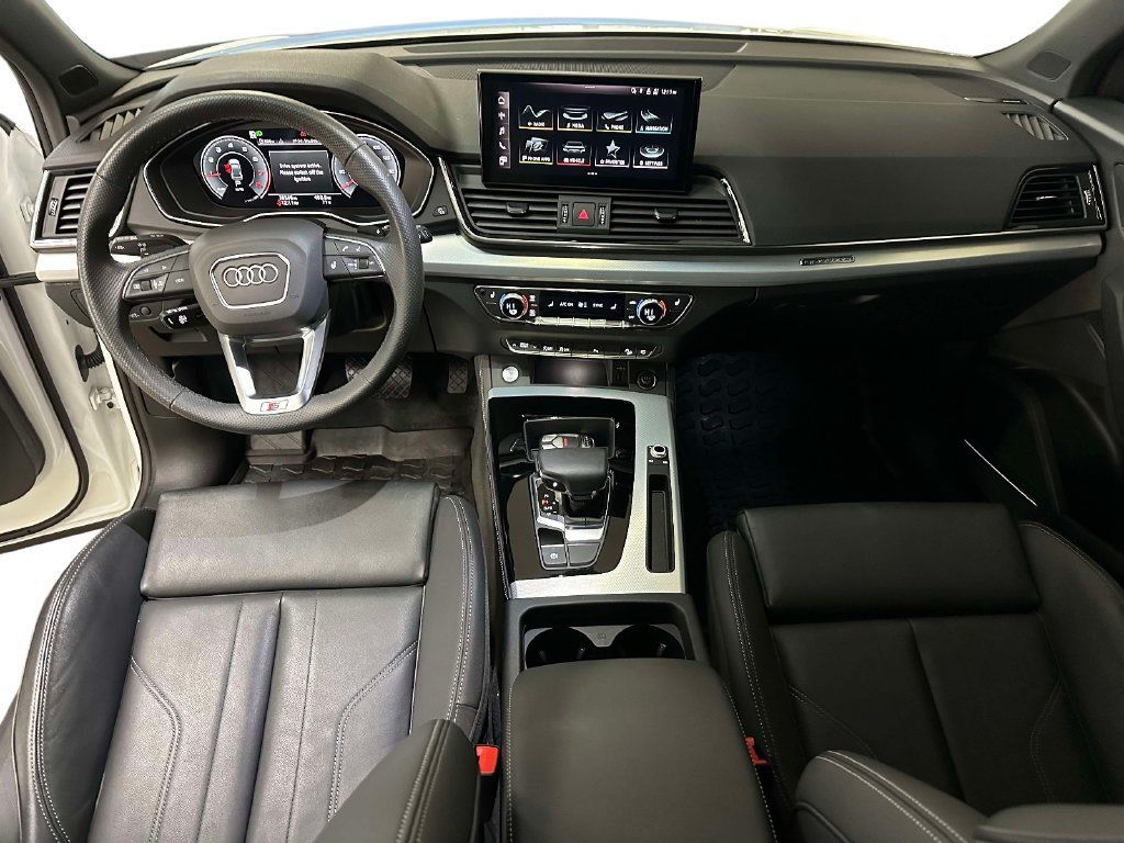 Used 2024 Audi Q5 2.0T Premium Plus AWD/4WD image 22