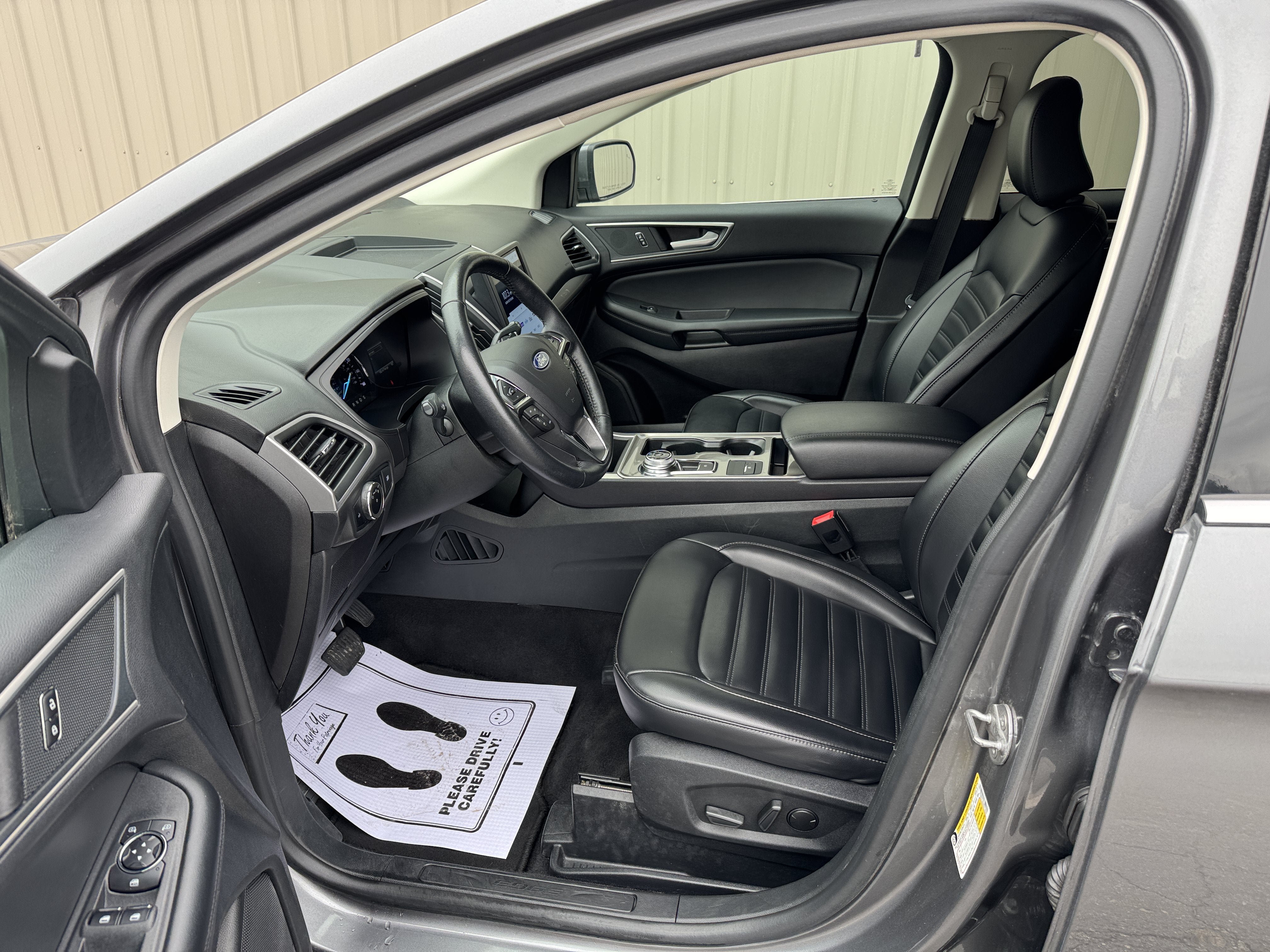 Used 2024 Ford Edge SEL AWD/4WD image 8