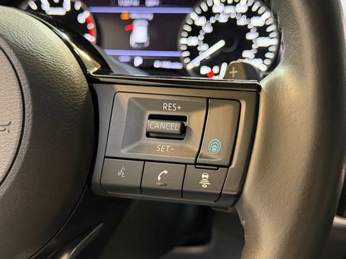 Used 2021 Nissan Rogue SV w/ Premium Package AWD/4WD image 27
