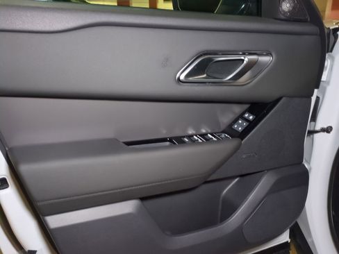 New 2026 Land Rover Range Rover Velar S AWD/4WD image 11