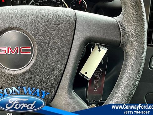 Used 2024 GMC Savana 2500 w/ Driver Convenience Package image 13