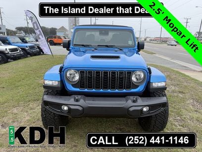New 2025 Jeep Gladiator Sport