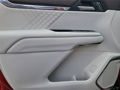 Used 2024 GMC Acadia Denali w/ LPO, Floor Liner Package AWD/4WD image 20